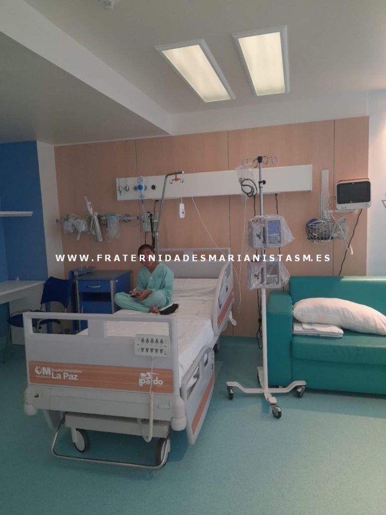 gerardo y dos angelitos 05