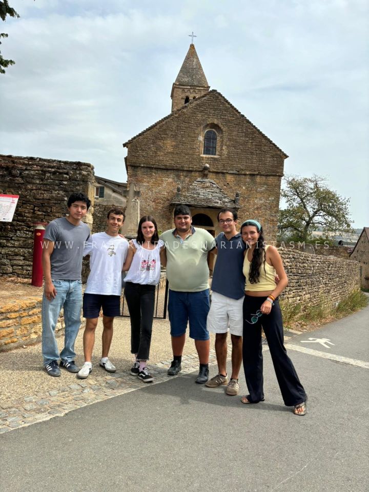 taize 2026 fraternidad cream jerez 04